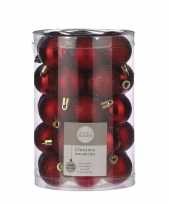 34x kunststof kerstballen rood 4 cm